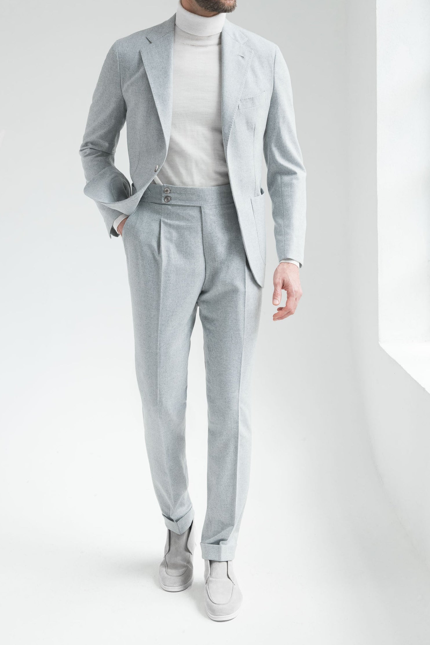 Light blue herringbone wool and cashmere suit – Made in Italy